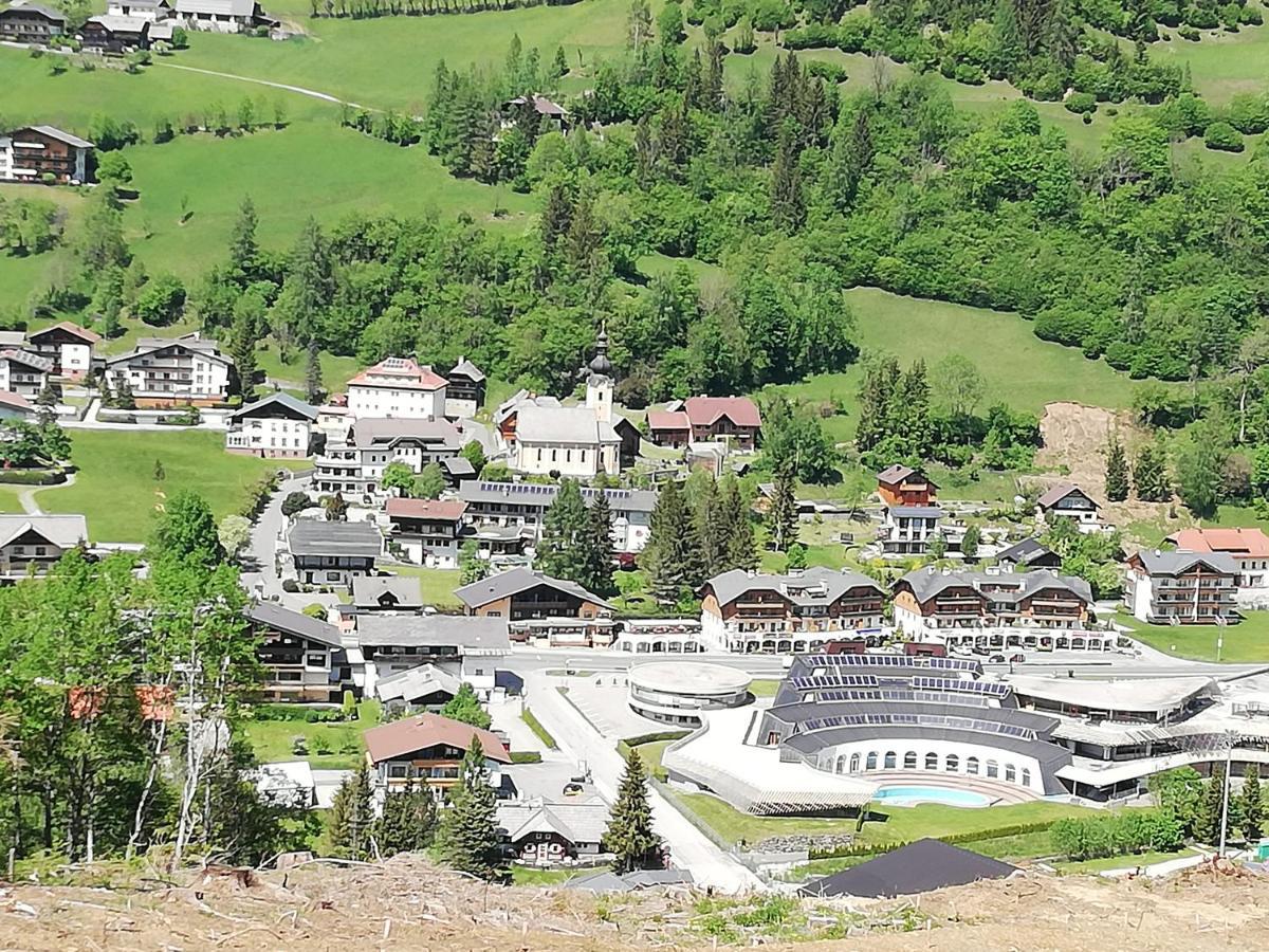 Hotel Kirchenwirt Бад Клайнкирххайм Екстериор снимка