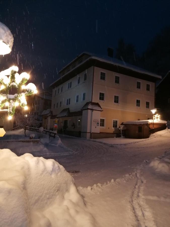 Hotel Kirchenwirt Бад Клайнкирххайм Екстериор снимка