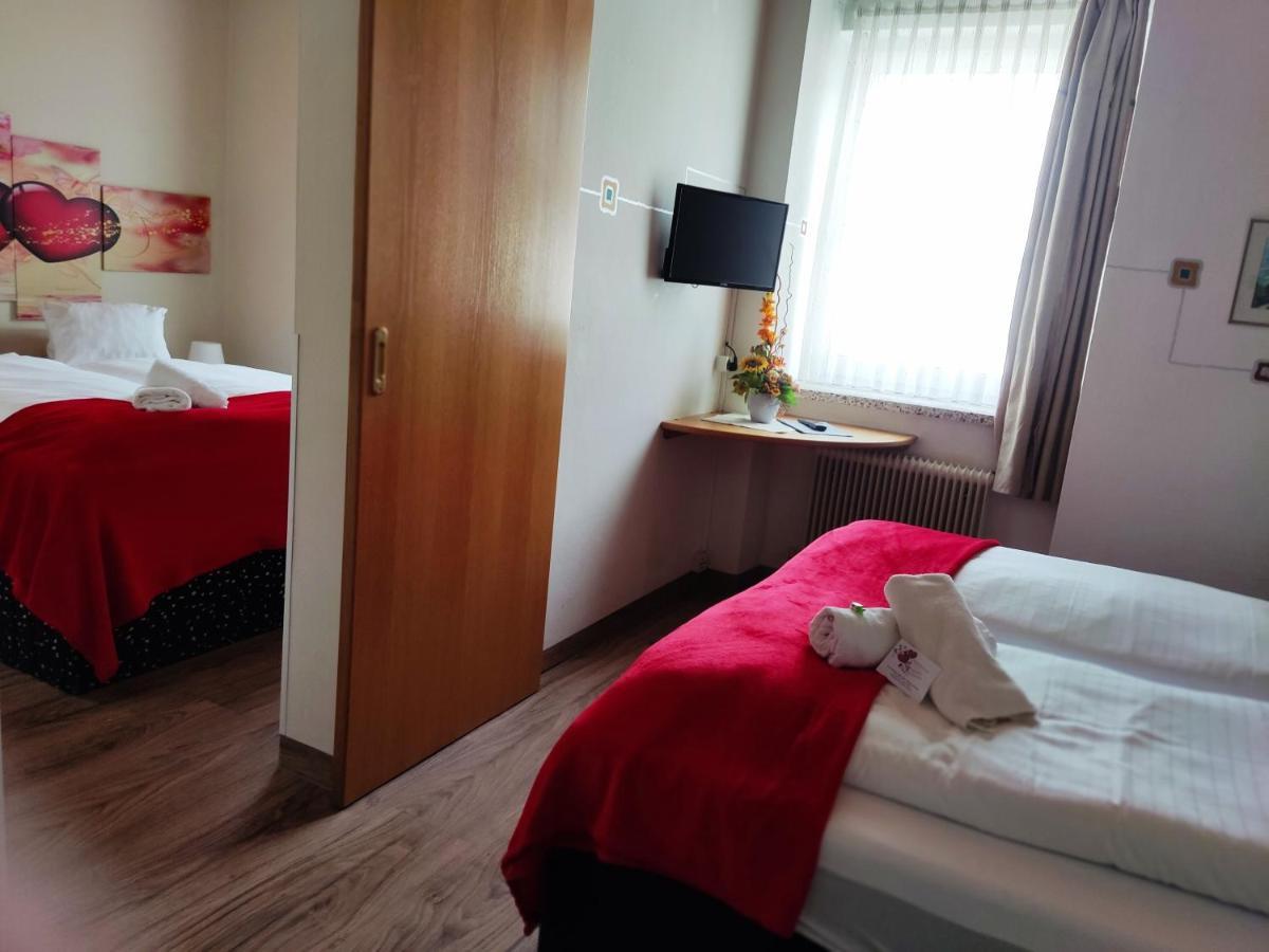 Hotel Kirchenwirt Бад Клайнкирххайм Екстериор снимка