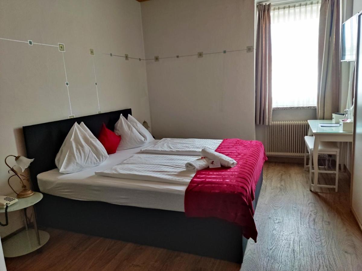 Hotel Kirchenwirt Бад Клайнкирххайм Екстериор снимка
