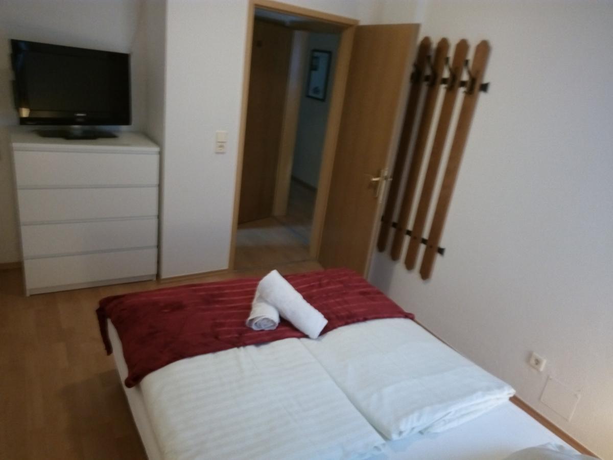 Hotel Kirchenwirt Бад Клайнкирххайм Екстериор снимка