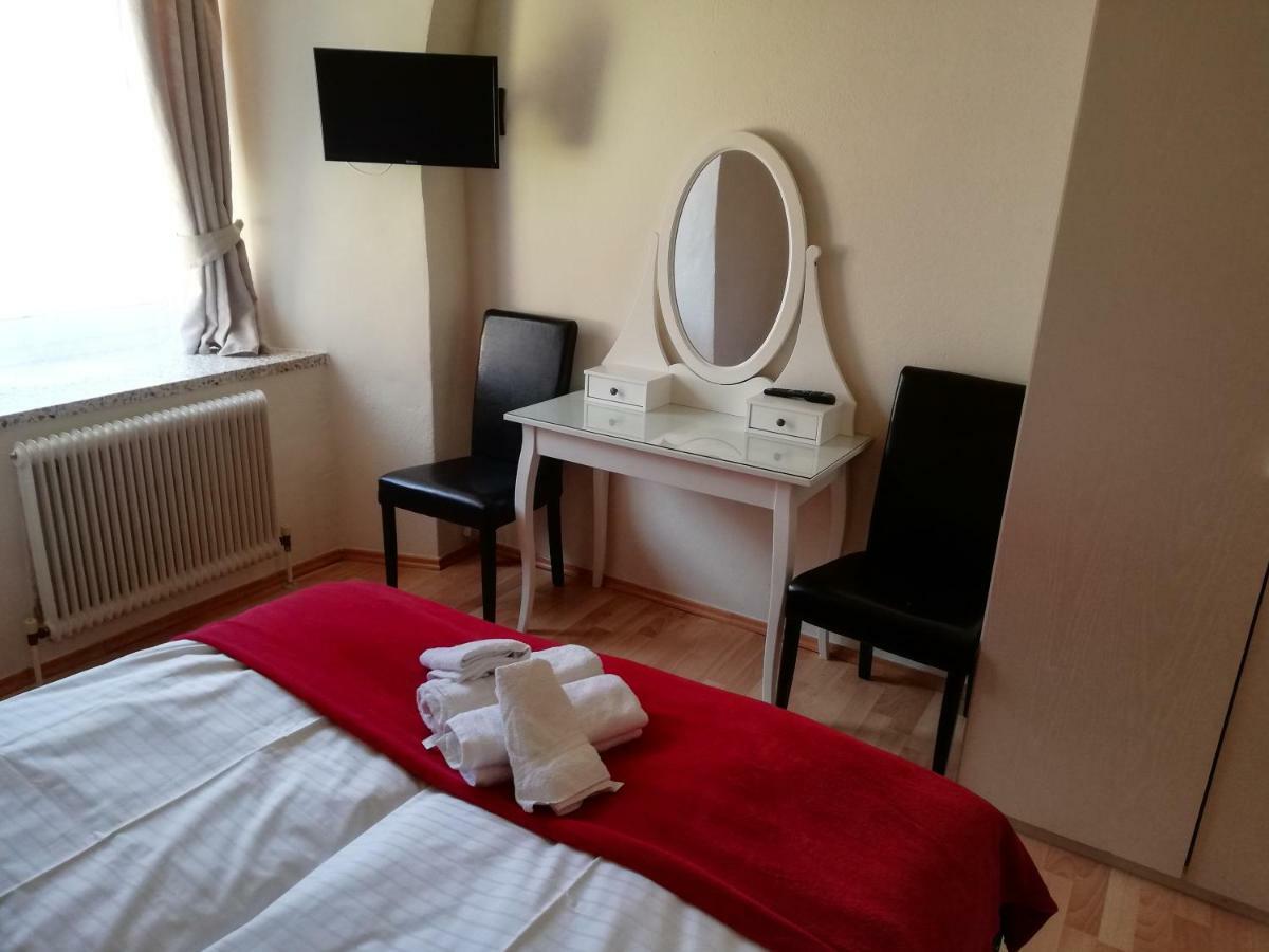 Hotel Kirchenwirt Бад Клайнкирххайм Екстериор снимка